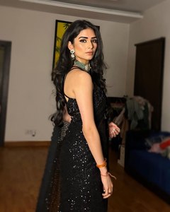 Màu đen đẹp phong cách cao cấp georgette vải thêu <span class=keywords><strong>Sari</strong></span> mới nhất độc quyền Saree dân tộc cô dâu Ấn Độ cưới hợp thời trang - Product Image 6