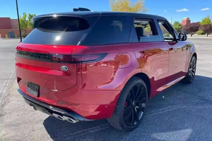 Land Rover Range Rover Sport d'occasion 2024, conduite à gauche, sièges en cuir, écran tactile manuel, boîte de vitesses automatique, caméra arrière, Euro IV - Product Image 5