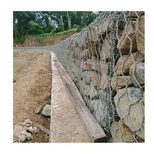 Malla de alambre de hierro galvanizado al mejor precio del exportador de hardware de Malasia 1M x 1M x 1M Gabion Cage protege las laderas de las costas - Product Image 6