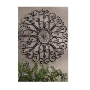 MEILLEURE VENTE Objet de décoration en métal Look ethnique couleur or finition décoration murale Arts muraux faits à la main Meta décoratif - Product Image 2