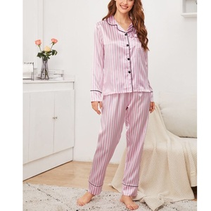 Conjunto de ropa de dormir personalizada de poliéster/algodón de talla grande, transpirable, suave, holgado, de manga larga, con botones, de Color sólido para mujer - Product Image 5