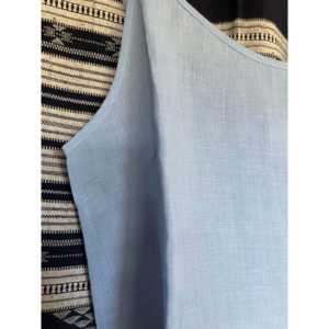 Camisola de Lino Azul Veraniego, Accesorio de Ropa Cómodo y Elegante - Product Image 3