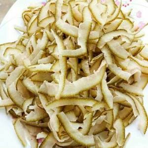 Pelure de pomelo séchée Collations aux herbes sans colorant alimentaire Produits fabriqués au Vietnam - Product Image 3