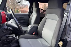 Jeep Wrangler Unlimited 4x4 del 2006, Usado, 54800 Millas, 2 Propietarios, Múltiples Modificaciones, Propiedad de California - Product Image 5