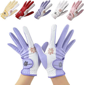 Meilleures ventes Gants de golf en similicuir synthétique blanc de qualité supérieure Logo personnalisé respirant élégant Sports de conception professionnelle - Product Image 3