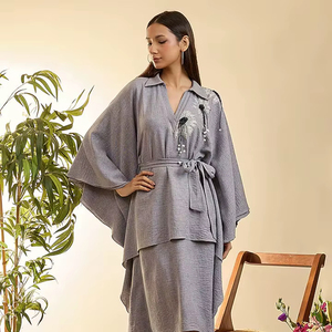 เดรสทางการยาวถึงเข่าพร้อมลูกปัดชุดเดรสปาร์ตี้ทางการผ้าชีฟองเข้ารูปลายดอกไม้แขนสั้นผ้าไหมซักได้ฟรีไซส์ - Product Image 1