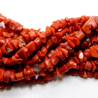Pierres précieuses naturelles de corail rouge italien perles de copeaux lisses non coupés taille libre 14 'pouces de longueur perles de pierre de corail italien méditerranéen
