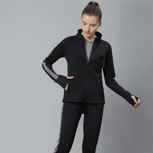 Survêtement à fermeture éclair personnalisé pour femmes, ensemble de vêtements de sport deux pièces respirants et extensibles avec veste à fermeture éclair et pantalon de jogging - Product Image 1