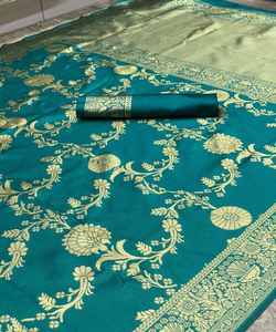 Sari de seda Banarasi negro con trabajo de bordado indio para ropa de fiesta nupcial - Product Image 3