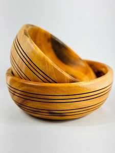 Bol en bois en forme de fleur, bord festonné en forme de pétale, grain de bois brun, plat de service pour salade, vaisselle de cuisine, design en acacia naturel, décoration - Product Image 3