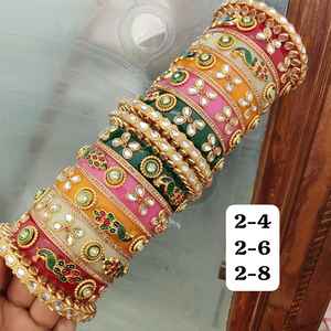 Combo de brazaletes Kundan de calidad premium para mujer, perfecto para bodas, ocasiones festivas, brazaletes tradicionales indios coloridos - Product Image 5