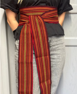 เข็มขัดผ้าทอมือสไตล์ยูเครน สีแดง ลายชาติพันธุ์ สำหรับเสื้อปักลาย  สายคาดเอวแบบคอสแซคสีสันสดใส ของขวัญสไตล์สลาฟหลากสีสัน - Product Image 2