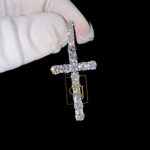 สร้อยคอไม้กางเขนสีขาวทอง14K สุดหรูจากร้าน iced OUT จี้เพชรที่ปลูกในห้องทดลอง VVS ของขวัญทางศาสนาสำหรับเขา - Product Image 1