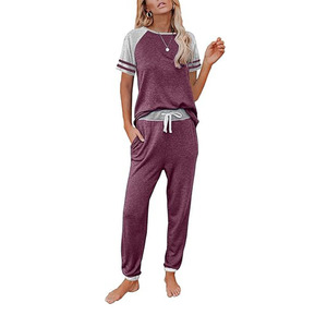 Chándales personalizados para mujer, conjunto de Sudaderas con cuello redondo y pantalones de chándal acampanados de entrenamiento de 2 piezas, chándales de alta calidad para mujer - Product Image 1