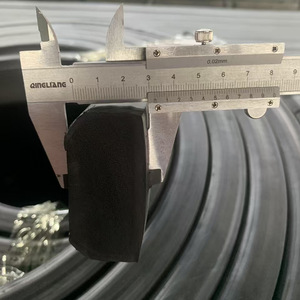 Strisce in gomma EPDM, Strisce in gomma anti-collisione per portelli, Strisce in spugna e strisce quadrate, Guarnizione per coperture di portelli navali - Product Image 2