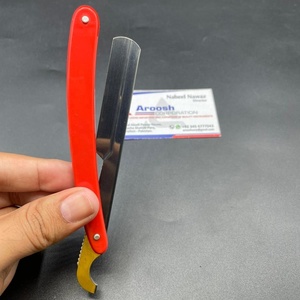 Navaja de Afeitar Turca Profesional para Barbería, Acero Inoxidable de Alta Calidad, Logotipo Personalizado, Mango de Plástico Rojo, Tipo Manual, Sostenible - Product Image 6
