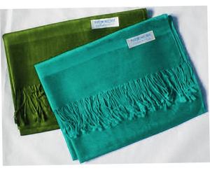 <b>Woolen</b> Shawl - Product Image 1