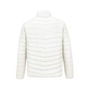 Chaqueta de hombre a prueba de viento 100% poliéster de alta calidad chaqueta de burbujas para hombre chaqueta bordada de chenilla - Product Image 2