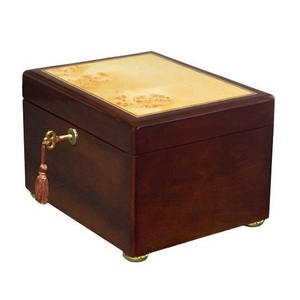 Urnes funéraires en bois pour cendres, urnes funéraires en bois sculptées à la main, urnes pour cendres humaines adultes, urnes funéraires personnalisées - Product Image 5