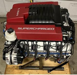 Moteur V8 suralimenté LSA 6,2 litres de Chevrolet moderne avec transmission 6L90E, parfait pour les créations de restauration - Product Image 5