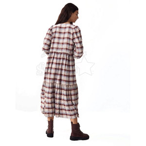 Vestidos sueltos de verano para mujer Vestidos casuales escalonados a cuadros de alta calidad para mujer Al mejor precio - Product Image 4