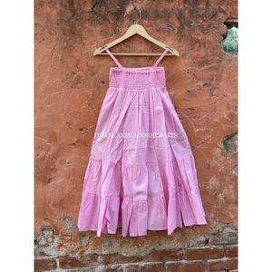 ชุดเดรสแฟชั่นสำหรับเด็กผู้หญิง,ชุดกระโปรงสไตล์โบฮีเมียนผ้าฝ้ายสีชมพูล้วนสไตล์อินเดียขายส่งสำหรับฤดูร้อน - Product Image 3