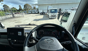 Camión Volquete Usado 2024, 6x4, de Servicio Pesado, Motor Diésel de 280HP, Transmisión Automática, 30 Toneladas de Peso Bruto Vehicular, Vehículo Comercial, Euro 2 - Product Image 5