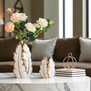 <b>Feather</b> Shape Silver Finished <b>Vase</b> Contemporary Design For Living Room Decor Dining Table And Modern Styling From India - Product Image 5