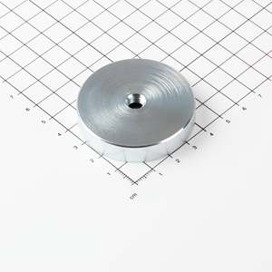 Gripper piatto in neodimio Ø50x10mm con filettatura interna - Product Image 1