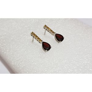 Pendientes de Moda con Topacio Blanco y Granate, Elegantes Anillos para la Oreja - Product Image 5