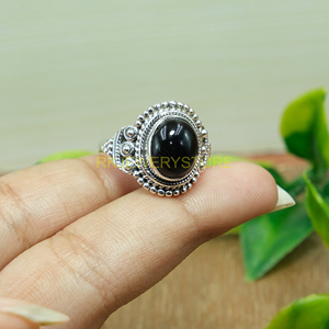 แหวนออนิกซ์สีดำ แหวนเงินแท้ 925 แหวนหินสีดำ แหวนดีไซน์แฮนด์เมด แหวนสเตทเมนท์ เครื่องประดับออนิกซ์สีดำ ของขวัญคริสต์มาส - Product Image 3