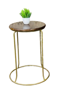 Mesa auxiliar antigua moderna de mármol redondo con acento de patas de metal resistente para sala de estar, dormitorio o porche - Product Image 3