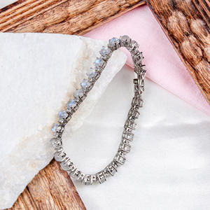 Bracelet en argent sterling 925 de créateur fait à la main pierre de lune naturelle de haute qualité zircon cubique bijoux de mariage à la mode grossiste - Product Image 1