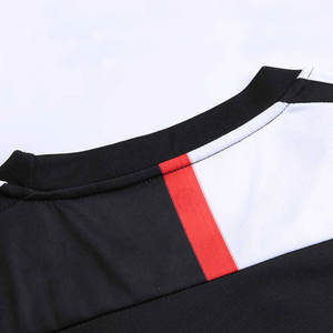 เสื้อฟุตบอลสำหรับเด็กผู้ชายดีไซน์แบบกำหนดเองชุดออกกำลังกายแบบทีมต่ำผลิตจากโรงงาน - Product Image 4