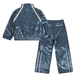 Veste de survêtement coupe-vent zippée personnalisée et ensemble de jogging survêtements coupe-vent en nylon brillant pour vêtements de sport - Product Image 3