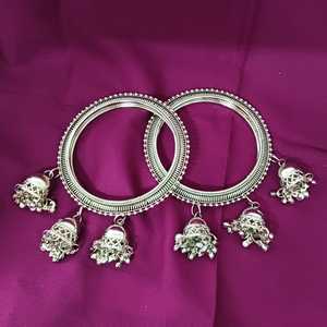 Conjunto de pulsera de brazalete oxidado indio de alta calidad, pulsera con abalorio de borla Jhumki nupcial, conjunto de brazalete indio de boda para mujer - Product Image 2