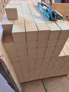 Bloc standard de pieds de palette de sciure de bois de 90X90mm 100X100mm en stock - Product Image 2