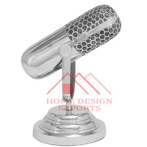 Table d'appoint Décoration de salon Meilleure vente Sculpture de table unique en métal Meilleure vente Microphone en aluminium Sculpture de table - Product Image 2