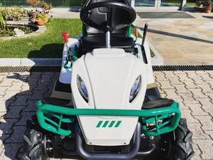 Producto original, tractor cortacésped OREC bastante usado con alta productividad, compre un tractor cortacésped de conejo OREC ligeramente usado - Product Image 4