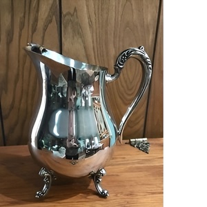 Pichet à lait élégant en laiton nickelé design conique en acier inoxydable bec pointu pot à lait pour les fêtes - Product Image 3