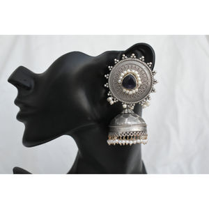 Nouvelles boucles d'oreilles jhumka faites à la main en argent pour filles et femmes, vente en gros - Product Image 5