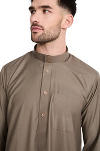 Thobe/Thawb Thobe traditionnel pour hommes avec capuche Robe élégante et confortable Parfait pour les vêtements culturels et décontractés Thobe à vendre - Product Image 2