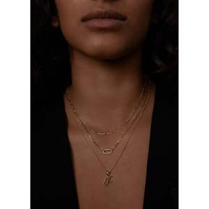 Collier avec pendentif et breloque en forme de lettre d'amour - Product Image 5