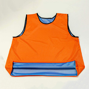 Top Manufacturer's Best Selling Custom Made Soccer Jersey <b>Football</b> Training Vest Wholesale Prices For Teams Wear Training <b>Bibs</b> - Product Image 3