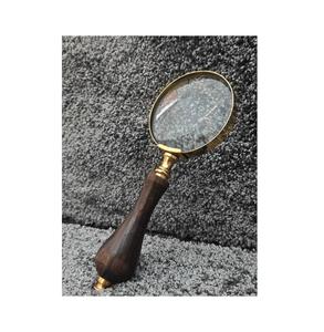 Loupe en bois écologique traditionnelle avec finition lisse pour accessoires de bureau élégants et lecture - Product Image 6