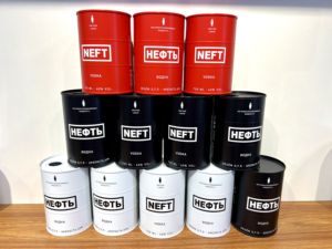 Nhà Máy bespoke Hình Dạng Độc Đáo Cấp Thực Phẩm Vòng Uống Có Thể Hình Dạng Whisky Vodka Rượu Vang Đóng Gói Xô Hộp Thiếc - Product Image 6