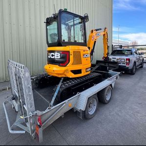 Miniexcavadoras para Jardinería y Servicios Públicos de 1T a 1.8T, Disponibles en Stock - Product Image 1