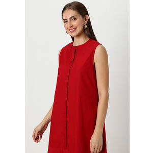Robe décontractée élégante d'automne personnalisée Robe confortable à la mode Robe OEM ODM Robe sans manches de femmes de couleur rouge à la fabrication en gros - Product Image 2