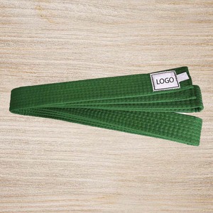 Cinturones de Karate Duraderos en Color Verde, Calidad Premium, Color y Tamaño Personalizados, a Precio Económico - Product Image 1