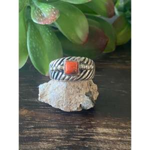 Navajo Handmade Fine Jewelry <b>Ring</b> Coral & Sterling Silver Size 7-<b>Dainty</b> Hip Hop Style with Setting Inlay for Everyday Wear - Product Image 1